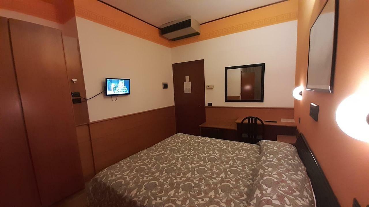 Hotel Valentino Centro Storico Orvieto Eksteriør billede